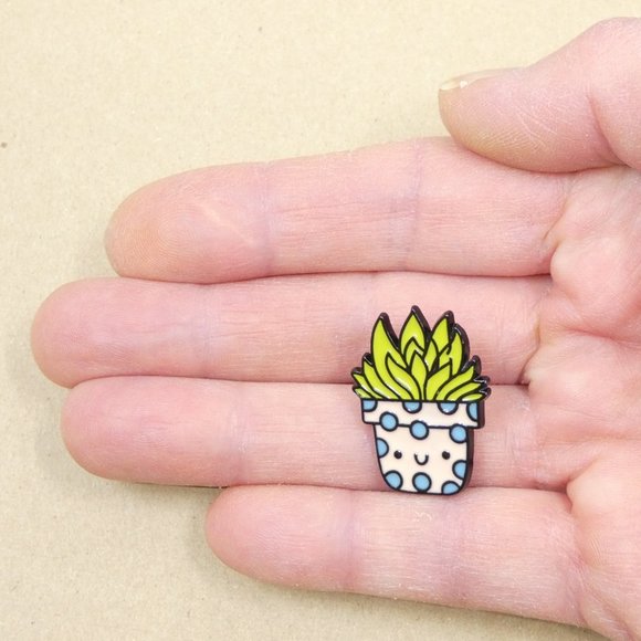 FREE ADD ON WITH PURCHASE Kawaii Succulent Plant Enamel Brooch Pin - Picture 2 of 4